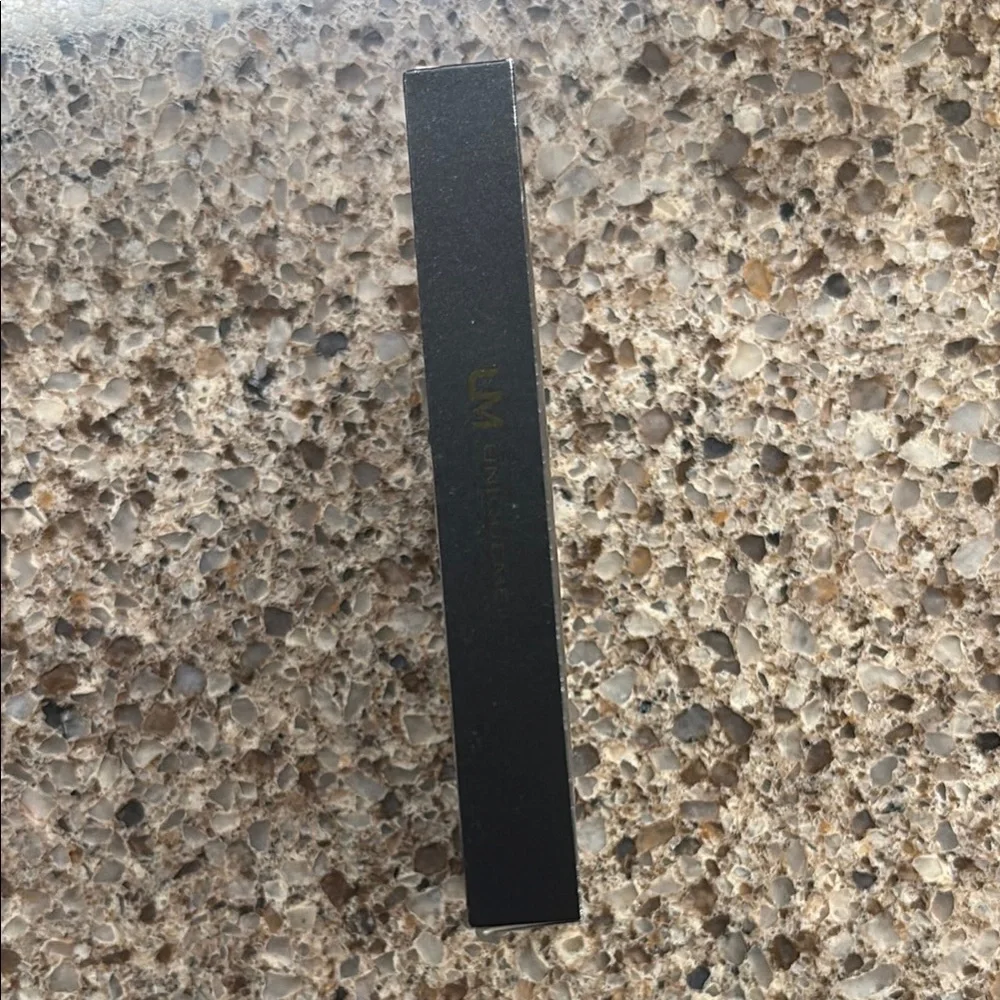 UniqueMe Screen Protector - Picture 3 of 3